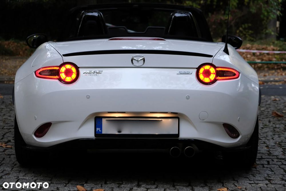 Mazda Mx-5 2016 photo 2