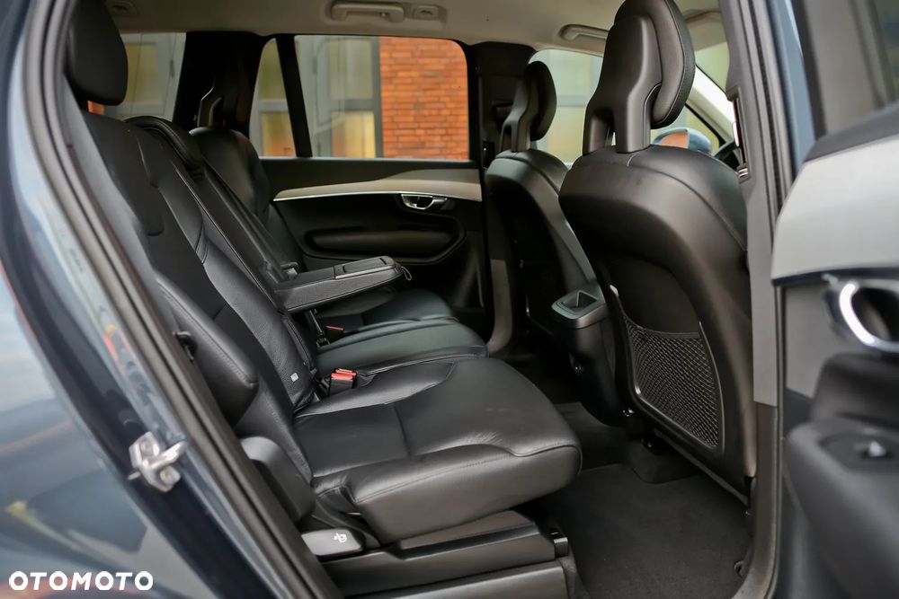 Volvo XC 90 B5 D AWD Geartronic Inscription - 28