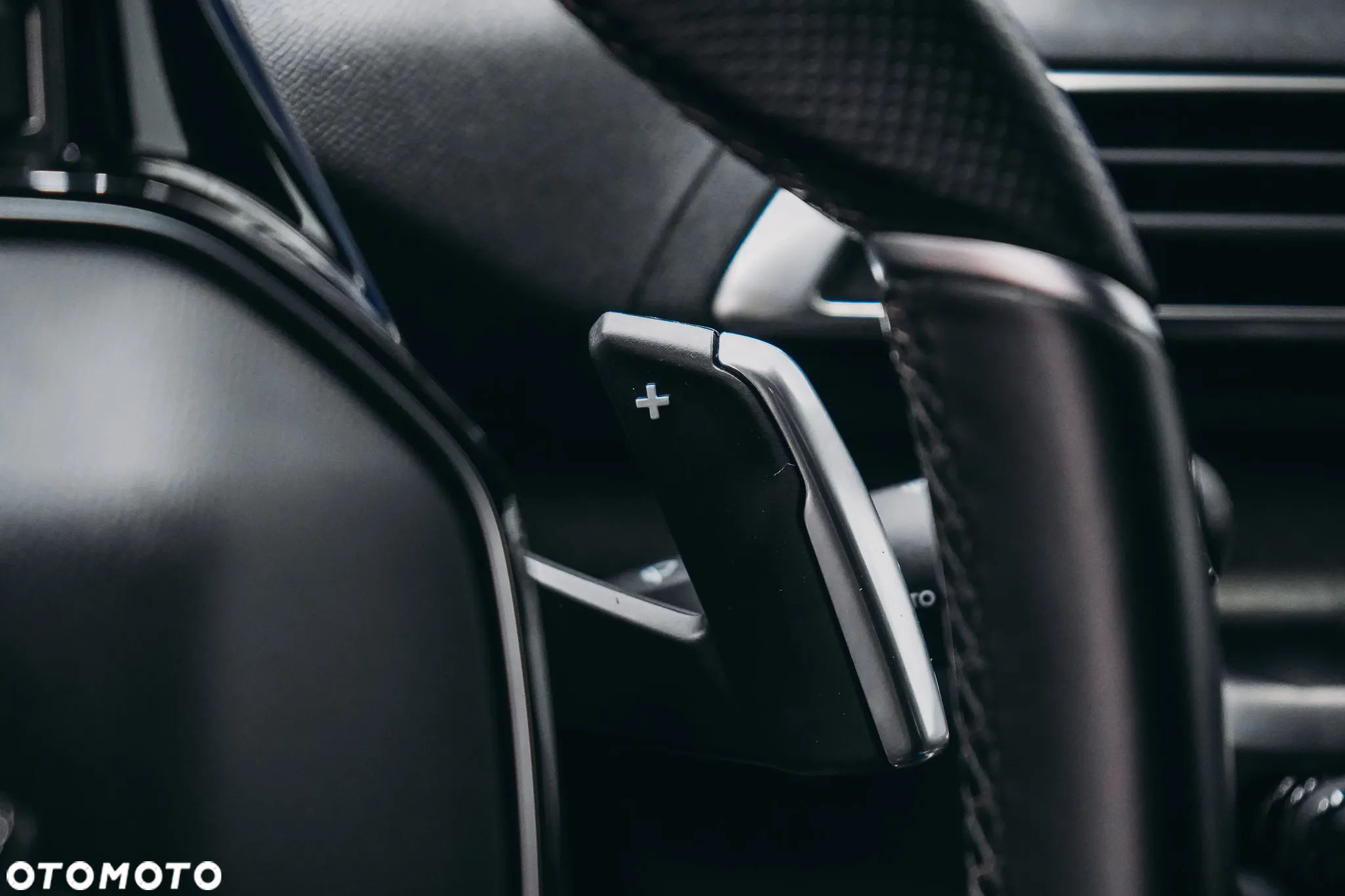 Peugeot 5008 BlueHDI 180 EAT8 GT - 26