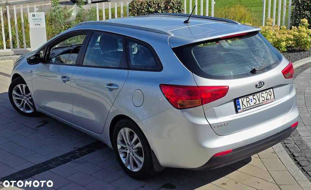 Kia Ceed - 3