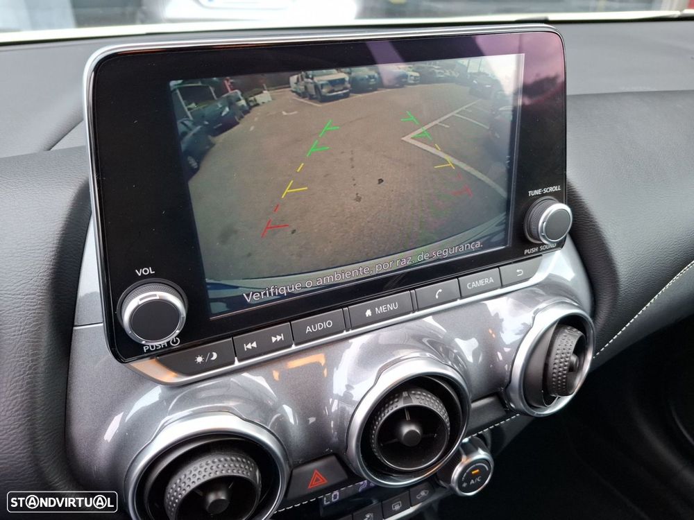 Nissan Juke 1.0 DIG-T N-Connecta - 17