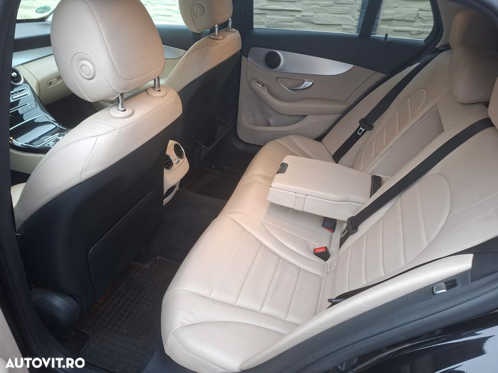 Mercedes-Benz C 220 (BlueTEC) d 7G-TRONIC Exclusive - 11
