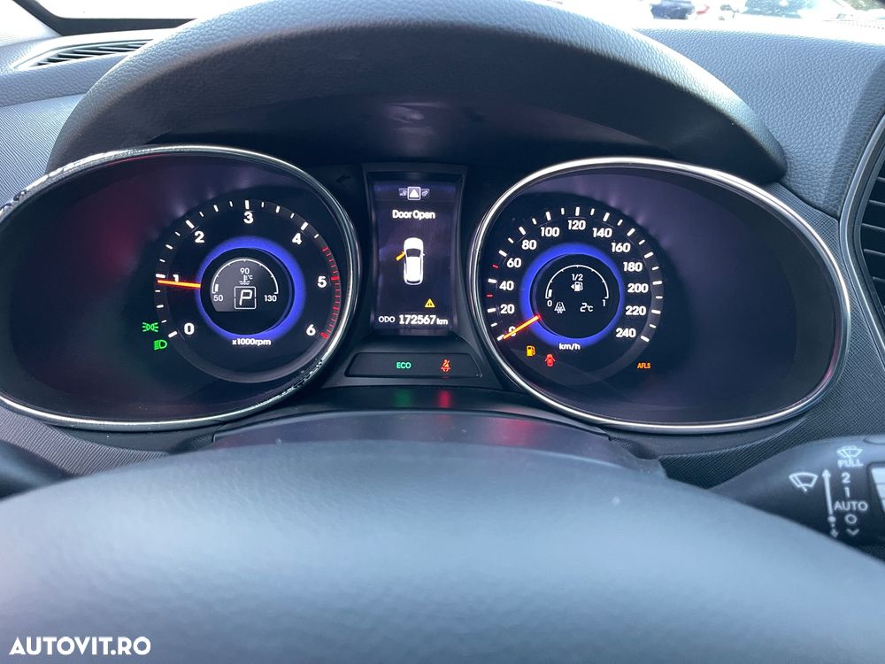 Hyundai Santa Fe - 39