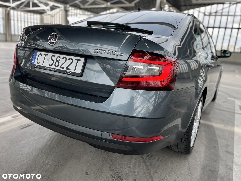 Skoda Octavia 2.0 TSI Style DSG - 6