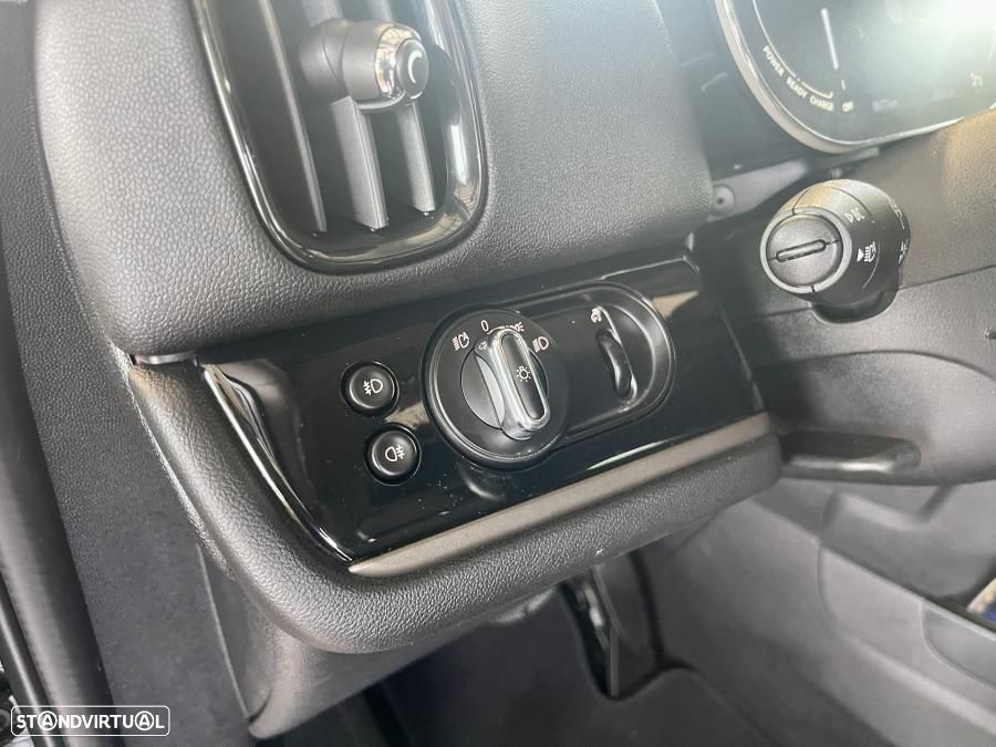 MINI Countryman Cooper SE ALL4 Auto - 20