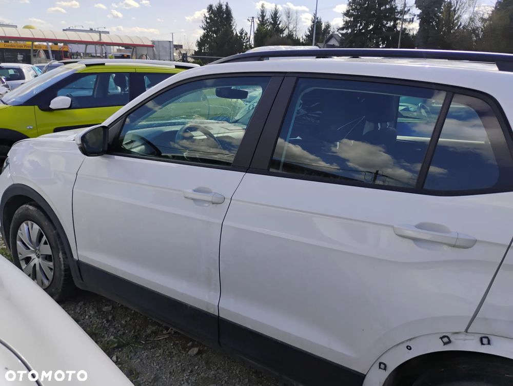 Volkswagen T-Cross - 4