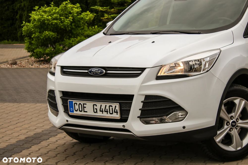 Ford Kuga 1.5 EcoBoost FWD Titanium ASS GPF - 9