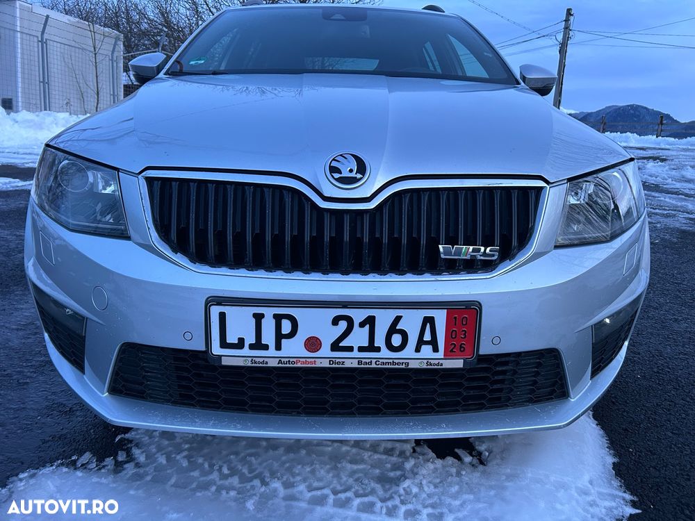 Skoda Octavia 2.0 TDI (Green tec) DSG RS - 25