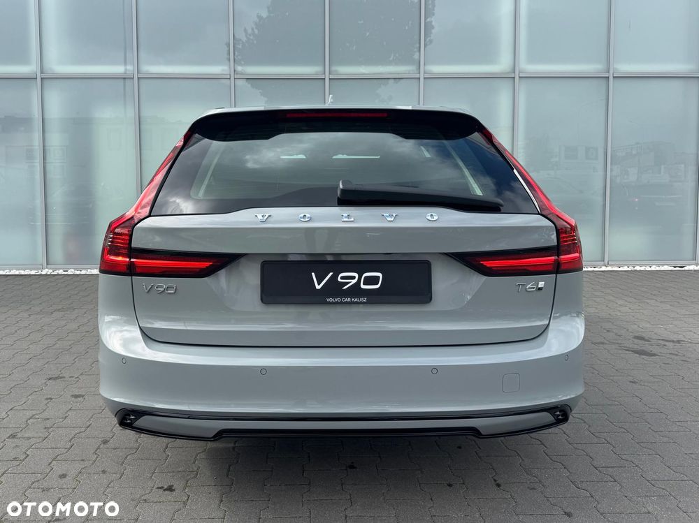 Volvo V90 T6 AWD Plug-In Hybrid Plus Dark - 4