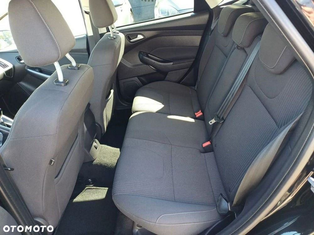 Ford Focus 1.0 EcoBoost STart-Stopp-System TITANIUM - 17