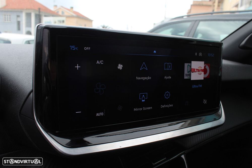 Peugeot 2008 1.2 PureTech Active Pack - 12