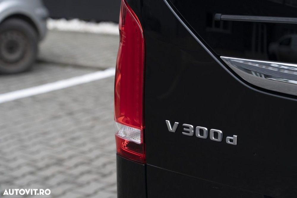 Mercedes-Benz V - 14