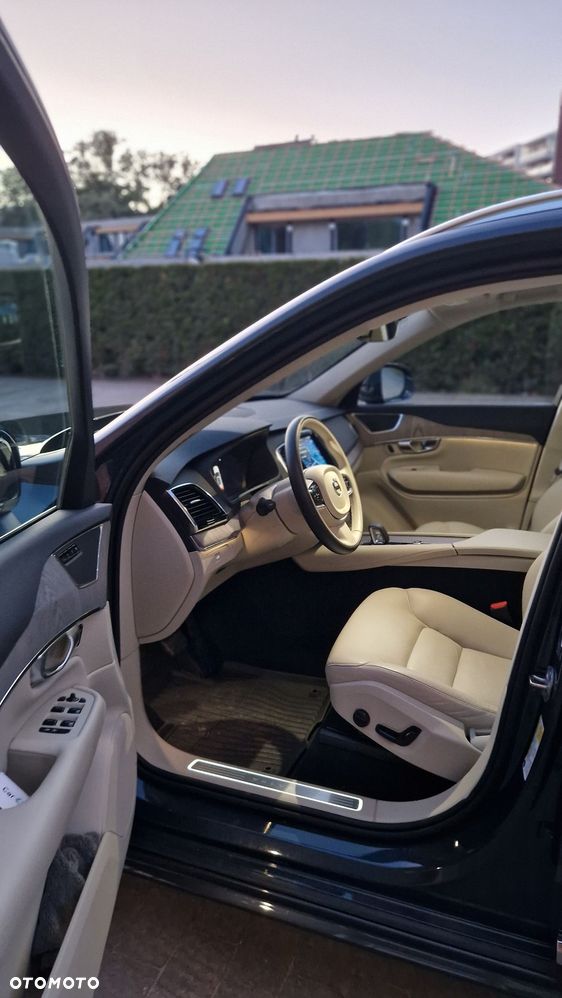 Volvo XC 90 - 14