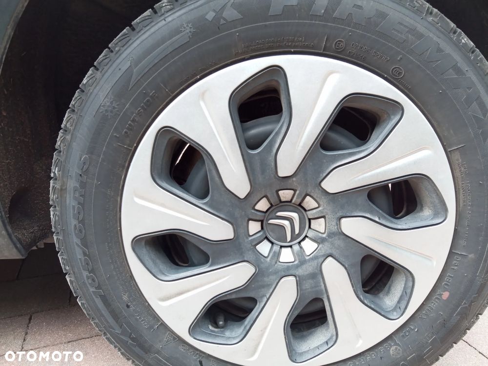 Citroën C3 Pure e-Tech VTi 82 ETG Tendance - 24