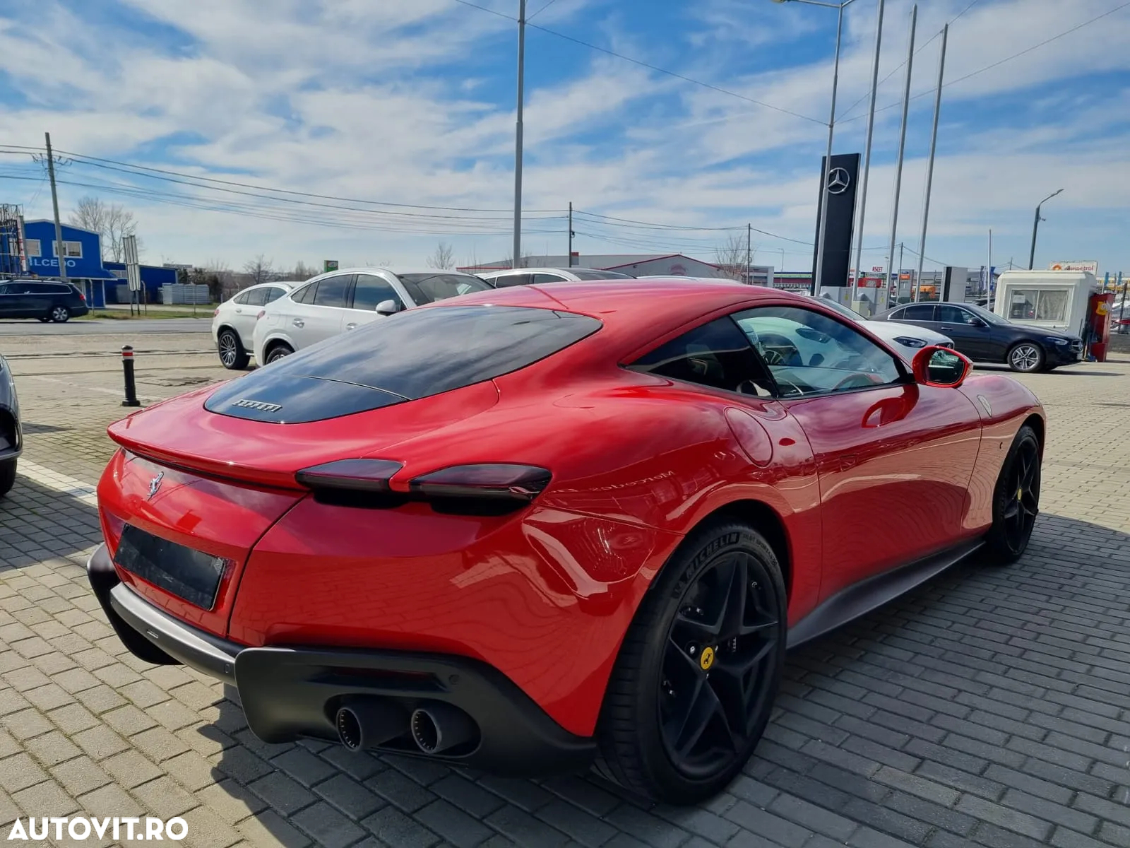 Ferrari Roma - 5