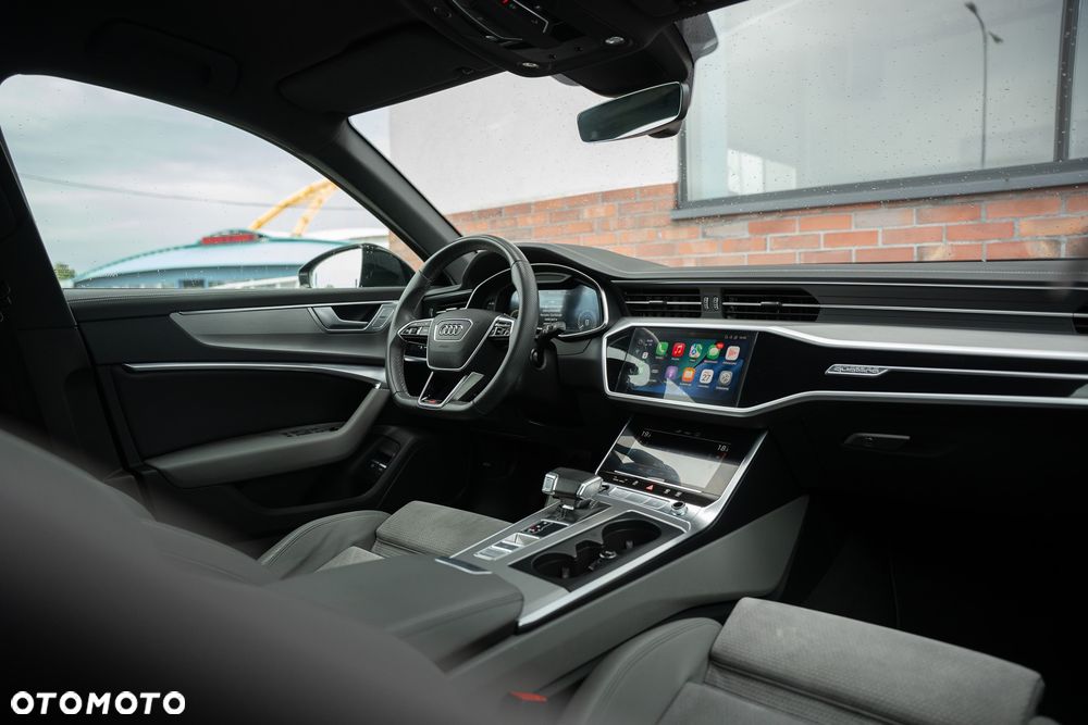 Audi A6 Avant 55 TFSI e quattro S tronic sport - 29