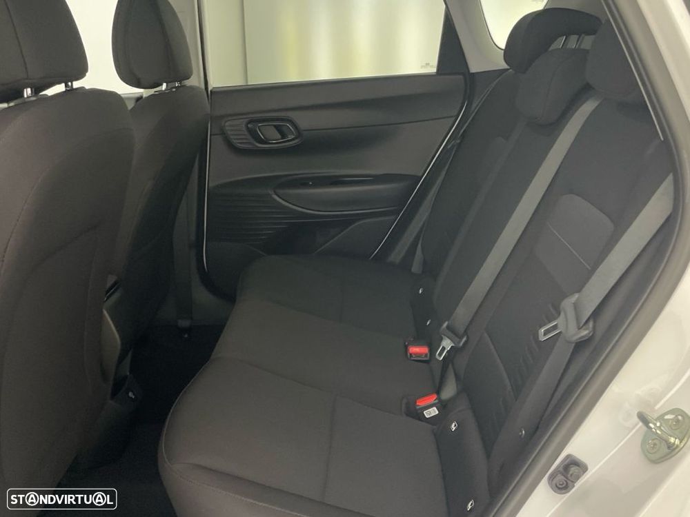 Hyundai Bayon 1.0 T-GDI Premium DCT - 12