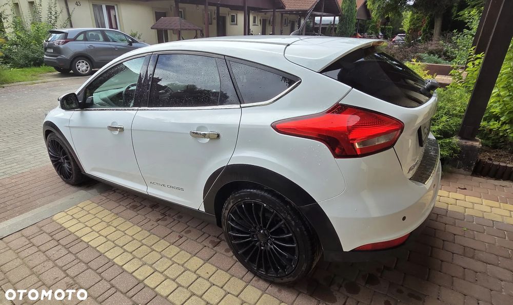 Ford Focus 1.0 EcoBoost Trend Sport ASS - 3
