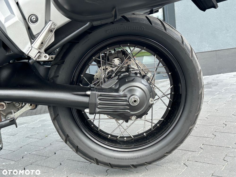 Yamaha Super Tenere - 29