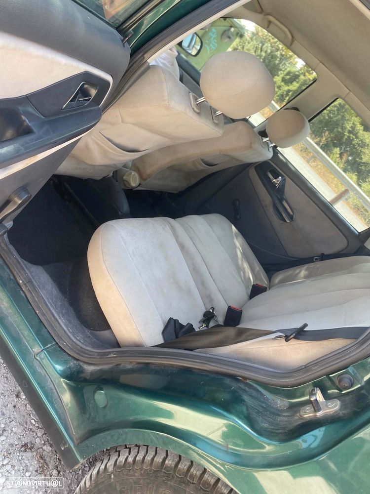 SEAT Ibiza 1.0 Safety - 6