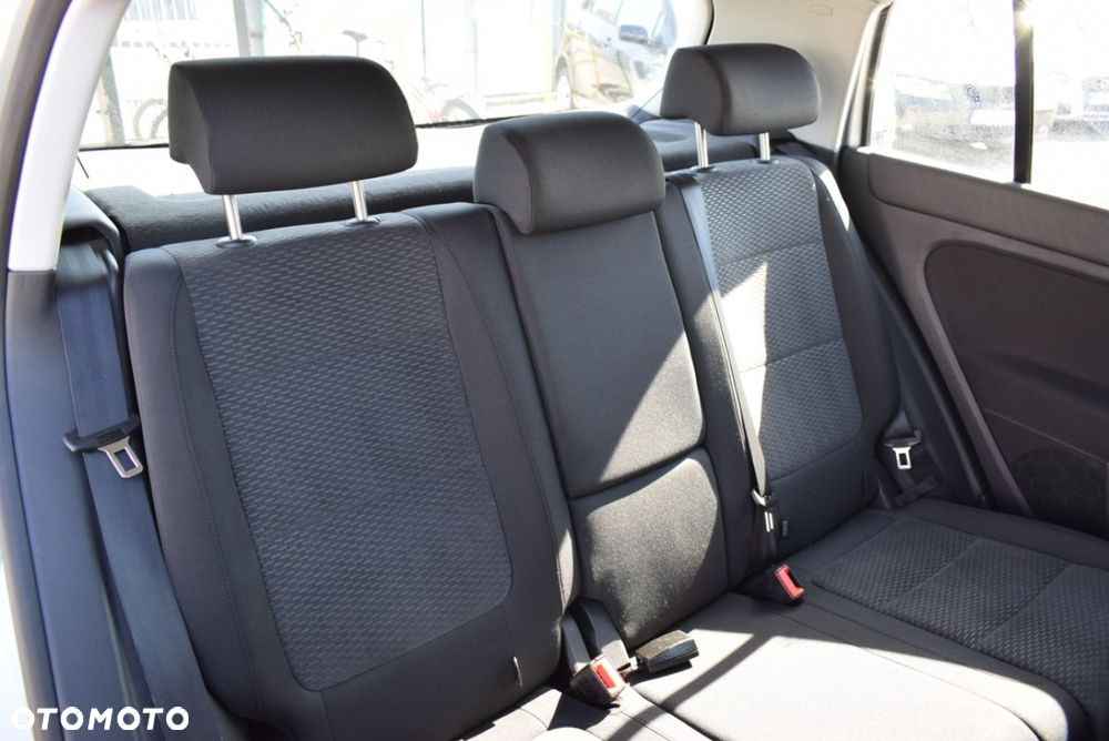 Volkswagen Golf Plus - 20