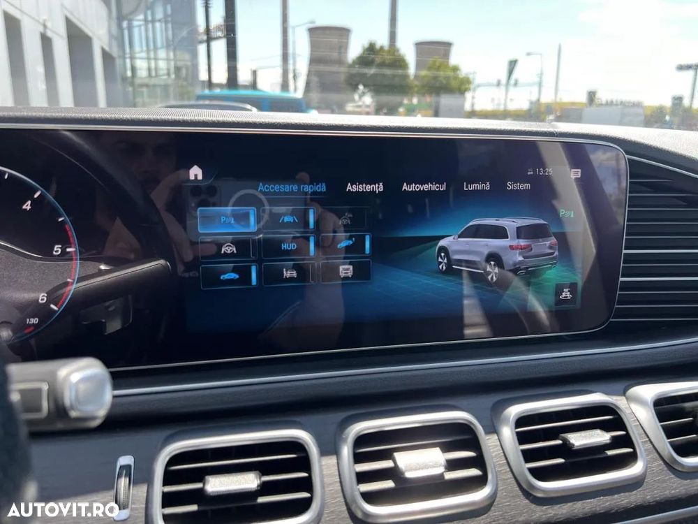 Mercedes-Benz GLS - 15