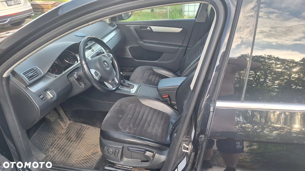 Volkswagen Passat 2.0 TDI Highline DSG - 11
