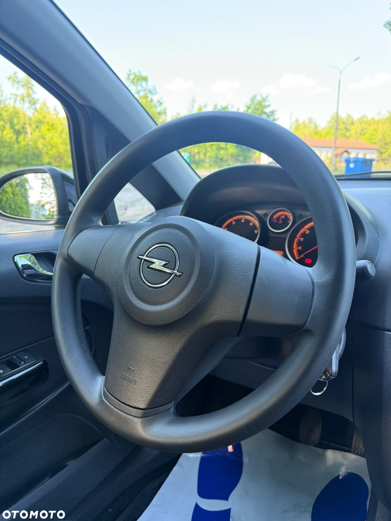 Opel Corsa 1.2 16V Enjoy - 18