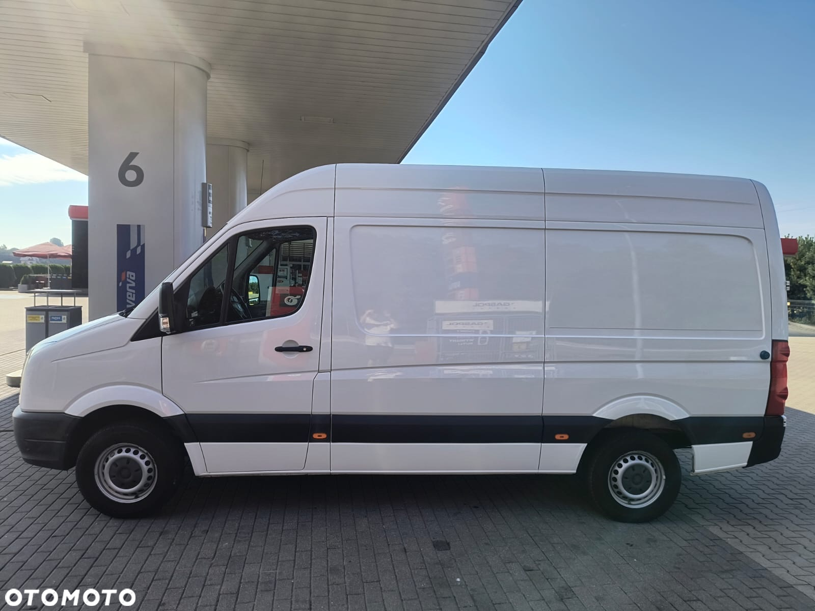 Volkswagen CRAFTER - 8