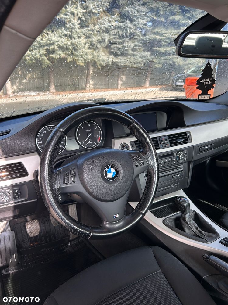 BMW Seria 3 - 12