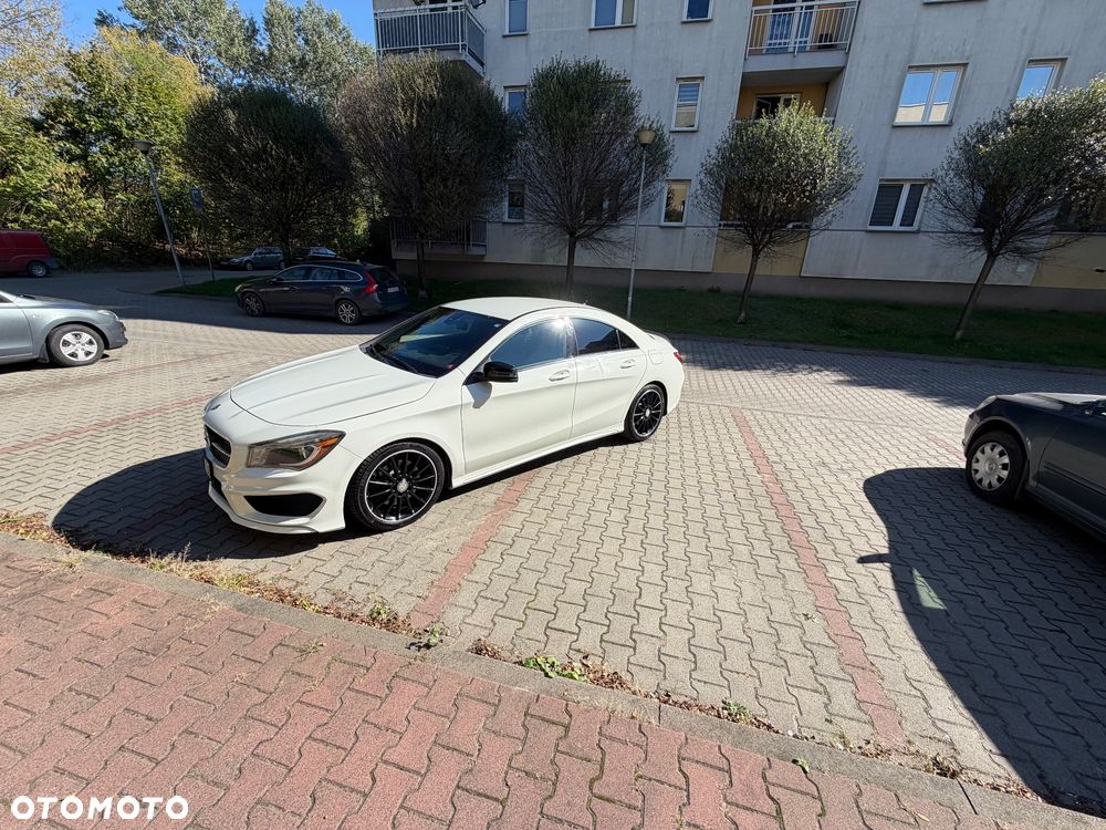 Mercedes-Benz CLA 250 7G-DCT Urban - 2