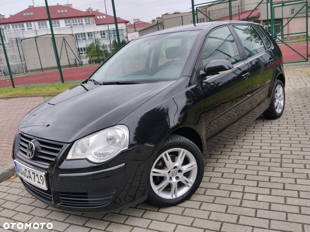 Volkswagen Polo 1.4 16V Trendline - 11
