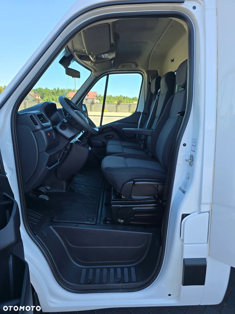 Renault MASTER TYLNA OŚ BLIŻNIACZA 7 PALET IGLOOCAR Carrier XARIOS 350 -29*C +29*C 230V POSTOJOWE PODŁONCZENIE SALON POLSKA 154 Tyś Km SERWIS ASO RENO DO OSTATNIEGO Km STAN JAK NOWY - 30