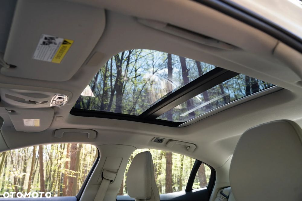Volvo S60 T5 Momentum Pro - 15