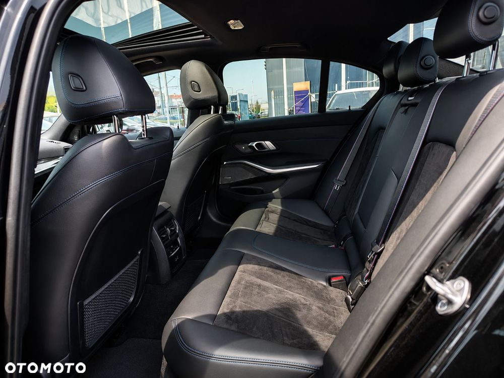BMW Seria 3 M340d xDrive mHEV sport - 19