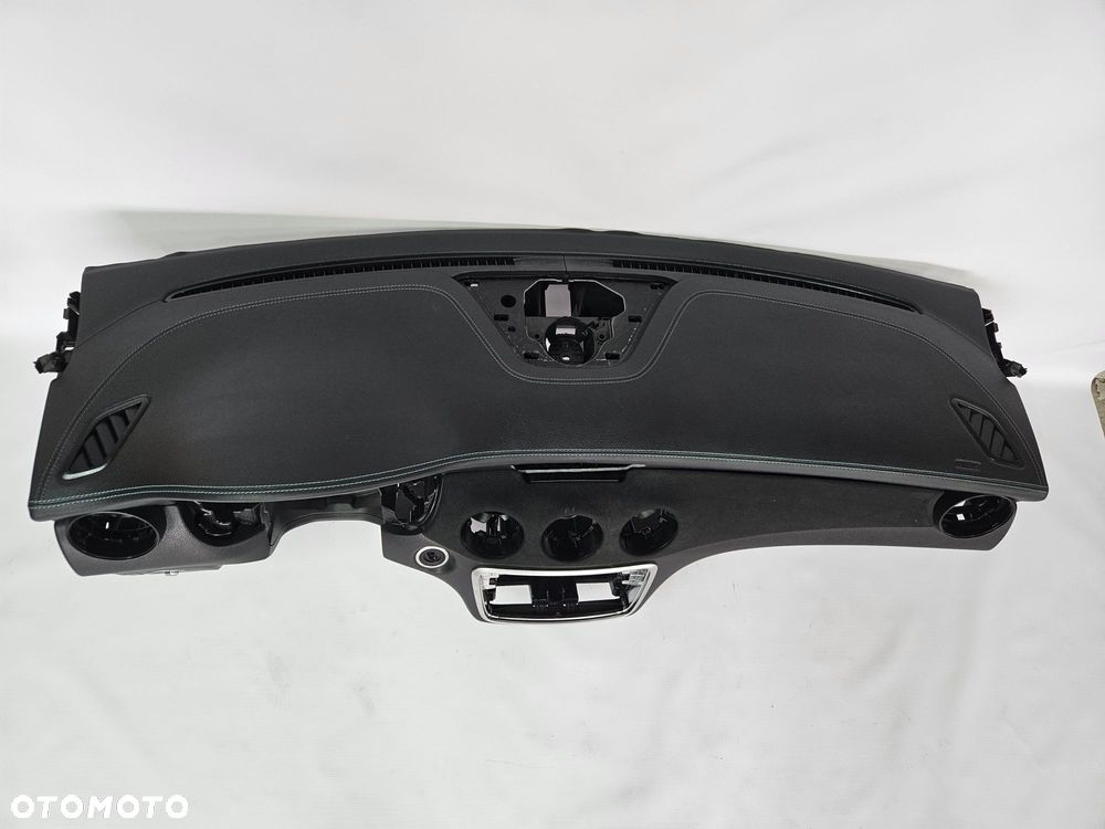 Mercedes CLA w117 deska konsola kokpit airbag oryginalna zielona nić - 4