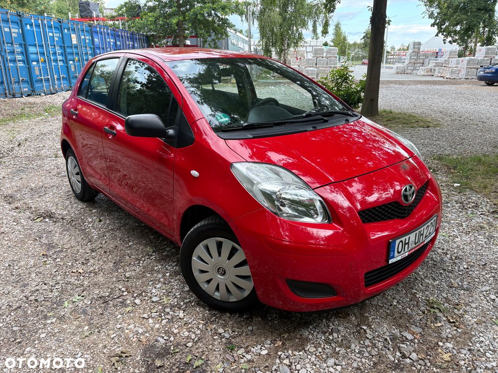 Toyota Yaris 1.0 VVT-i - 9