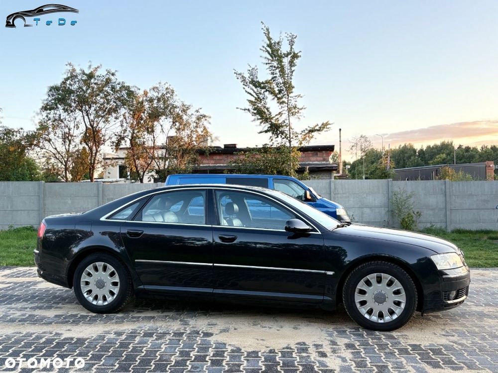 Audi A8 4.2 Quattro - 15