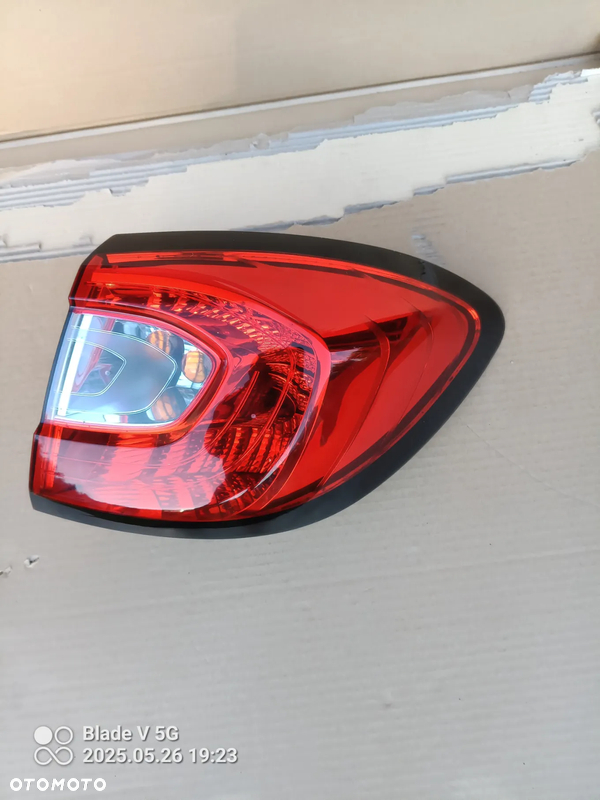 Lampa Prawa Tył Renault Captur I