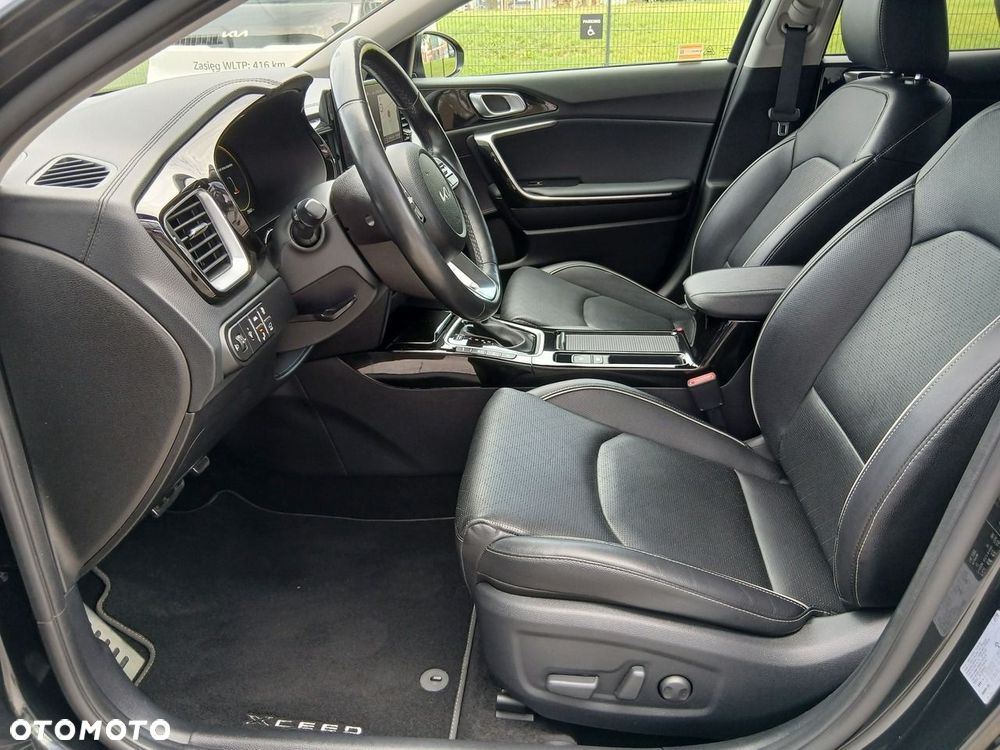 Kia XCeed 1.5 T-GDI Business Line DCT - 18