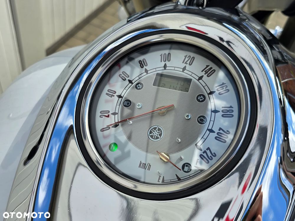 Yamaha Road Star - 10