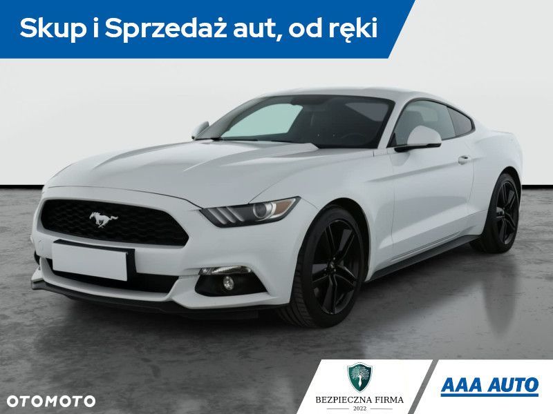 Ford Mustang - 3