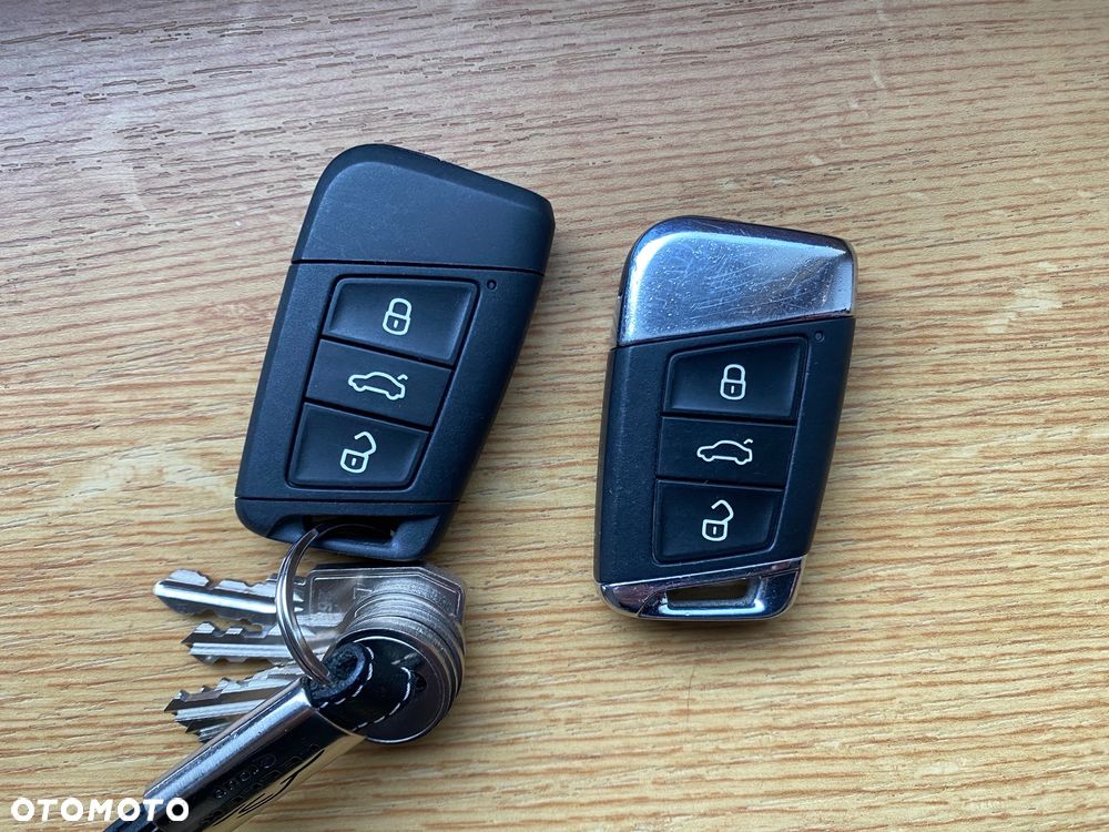 Skoda Superb 2.0 TSI Style DSG - 13