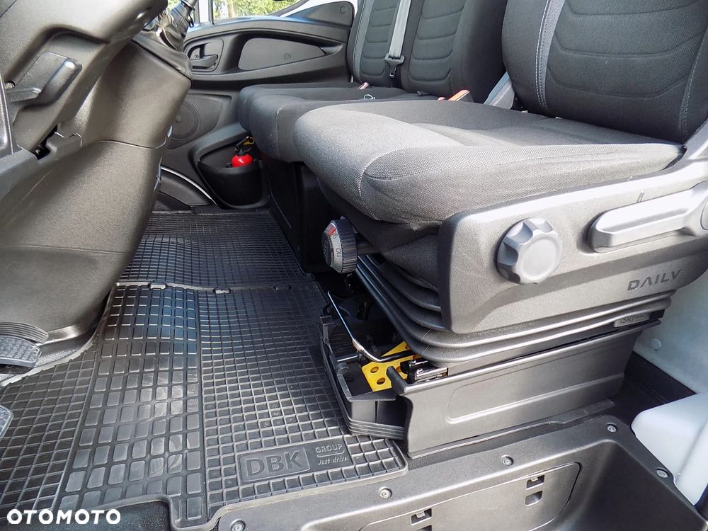 Iveco DAILY 50C16, KONTENER 9-PALET Z WINDĄ 1,5 TONY! - 25