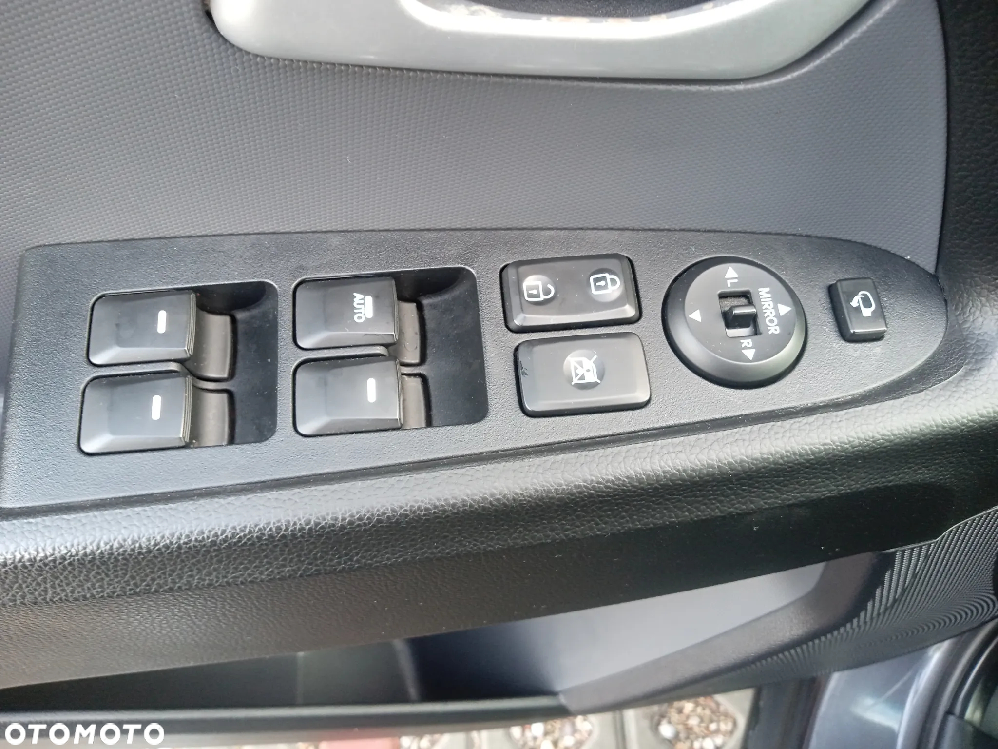 Kia Sportage 1.6 GDI 2WD Dream-Team Edition - 24
