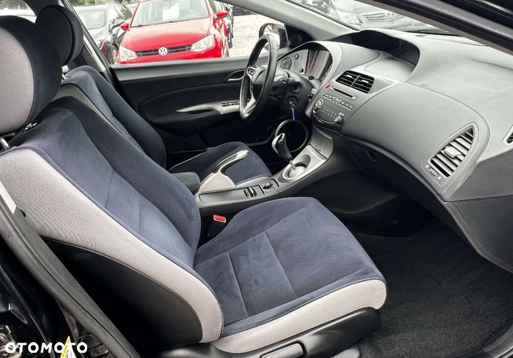 Honda Civic - 9