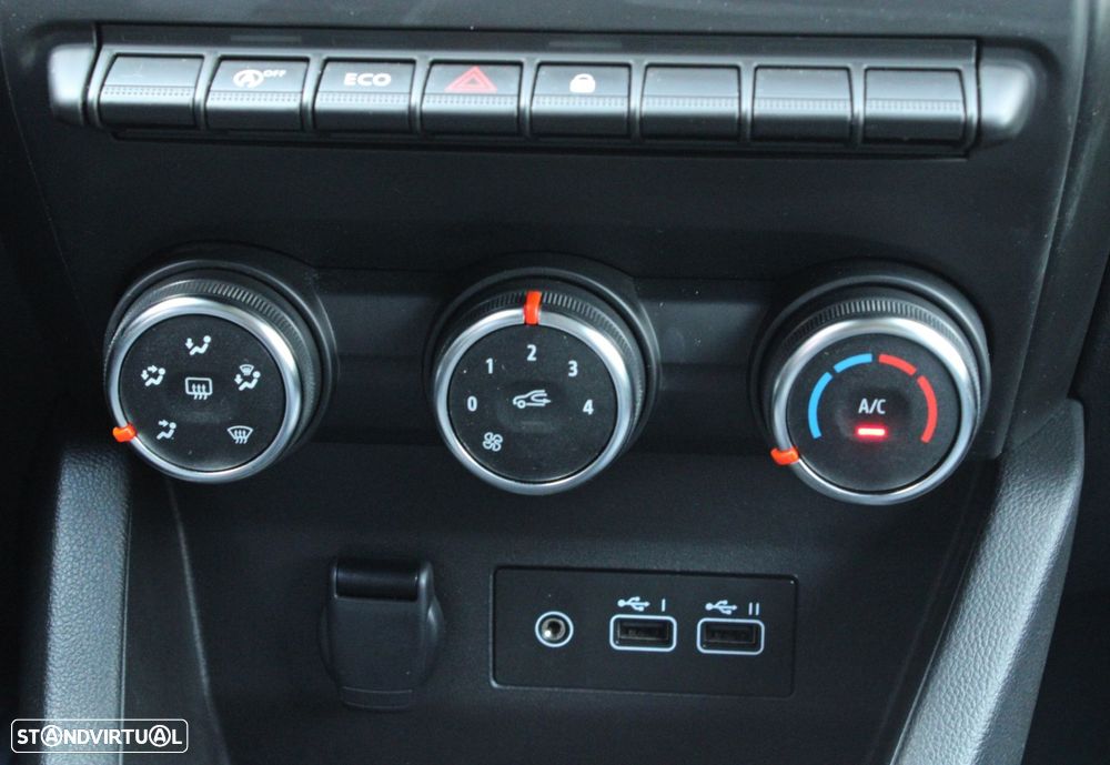 Renault Clio 1.0 TCe Evolution - 15