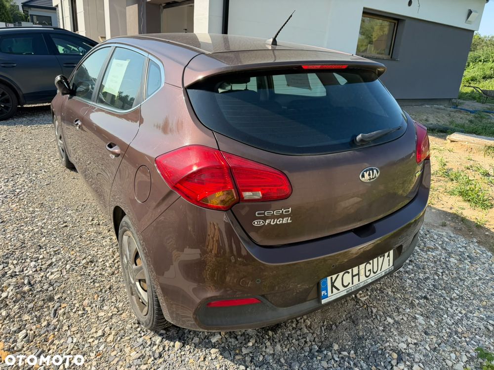 Kia Ceed 1.6 CRDi XL - 3