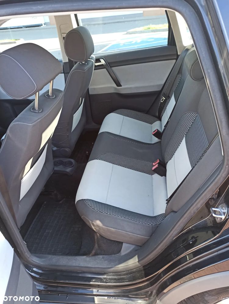 Volkswagen Polo 1.6 CrossPolo - 12
