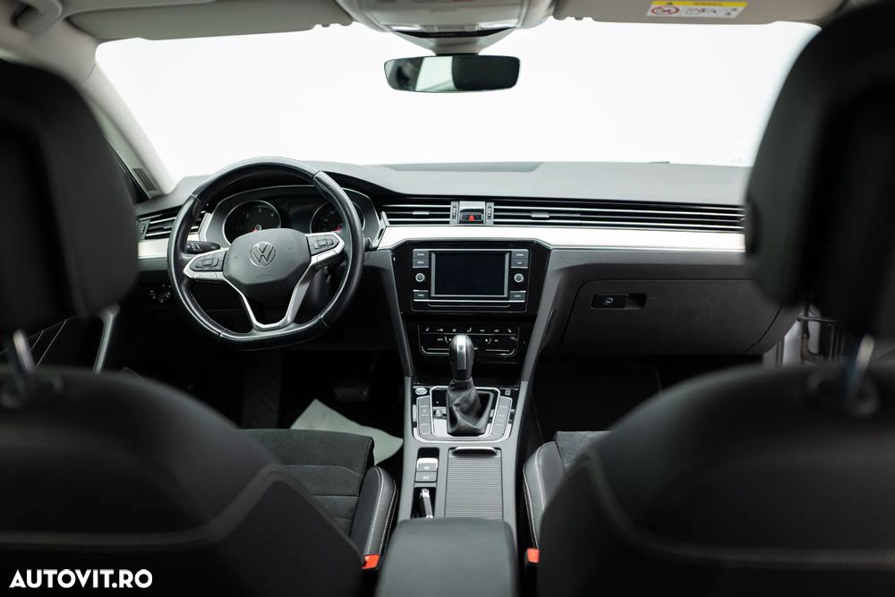 Volkswagen Passat 2.0 TDI DSG Advance - 12